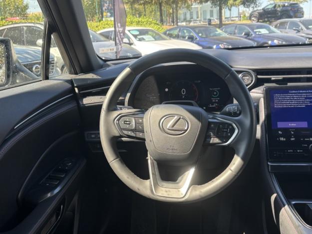 LEXUS LBX 1.5 136H 2WD Emotion  