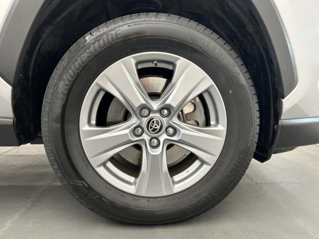 TOYOTA RAV4 2WD Dynamic Business   