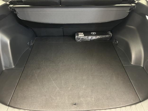 TOYOTA RAV4 2WD Dynamic Business   