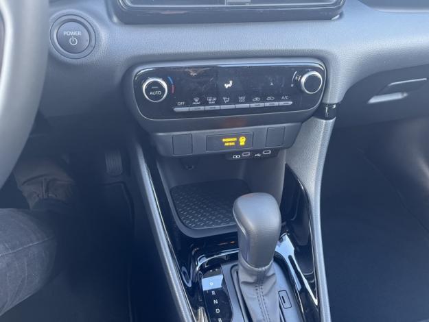 TOYOTA Yaris Hybride 116h Design  1.5 116 ch 