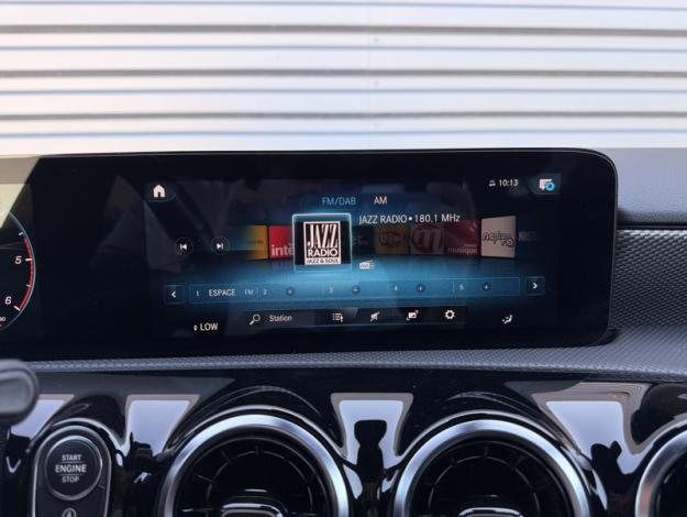 MERCEDES-BENZ Classe A 180 d Progressive Line  