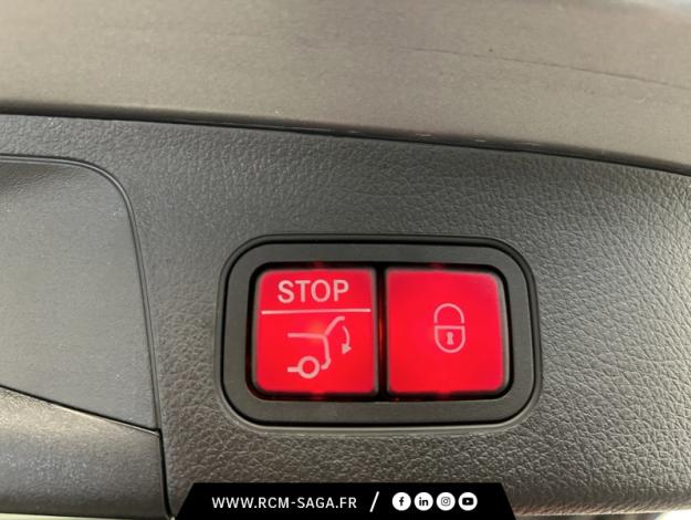 MERCEDES-BENZ EQA 250+ AMG Line  