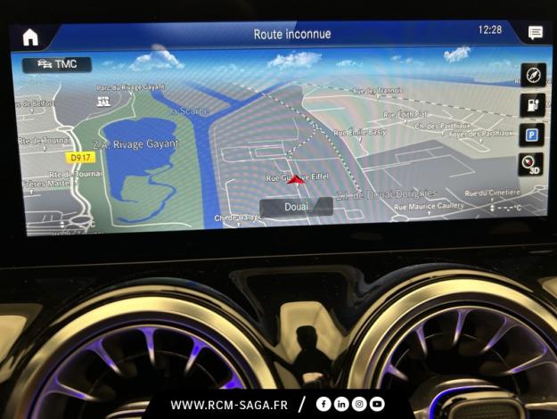 MERCEDES-BENZ EQA 250+ AMG Line  