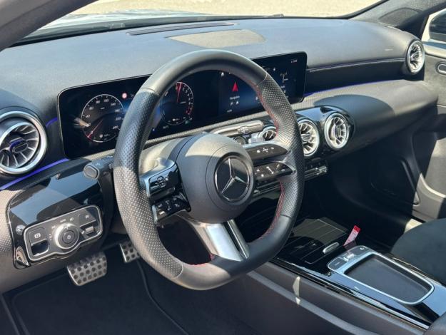 MERCEDES-BENZ A-Klasse A 250 e