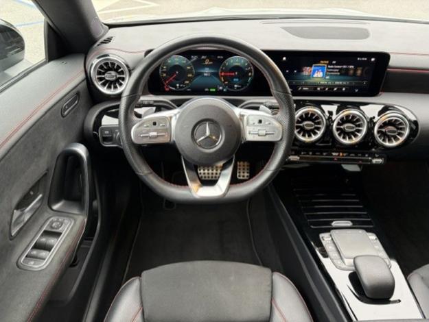 MERCEDES-BENZ CLA 250 e SB AMG Pack Night Toit Pano  