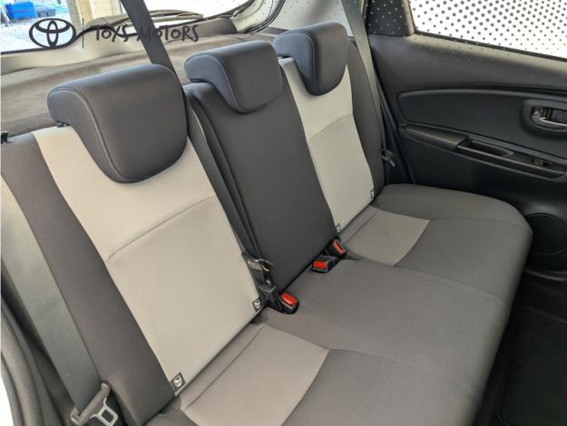 TOYOTA Yaris 1.5 Hybride 100h Dynamic  CONNECT