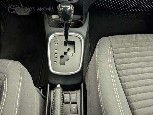 TOYOTA Yaris 1.5 Hybride 100h Dynamic  CONNECT