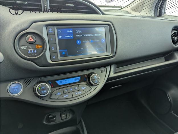 TOYOTA Yaris 1.5 Hybride 100h Dynamic  CONNECT
