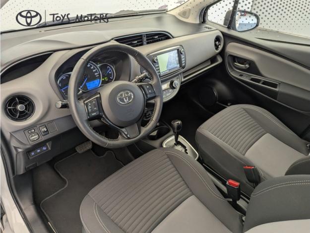 TOYOTA Yaris 1.5 Hybride 100h France business MY19   
