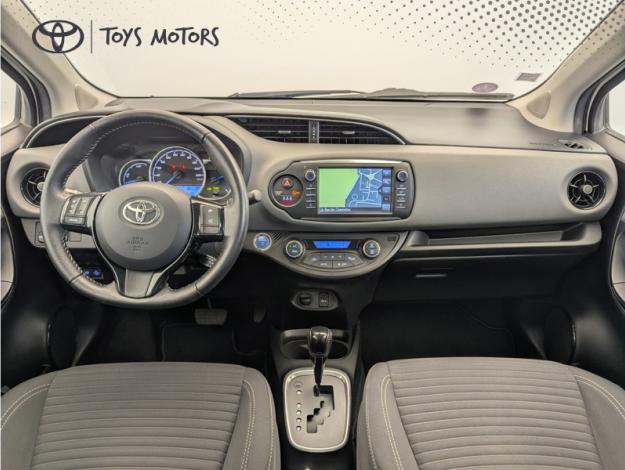 TOYOTA Yaris 1.5 Hybride 100h France business MY19   
