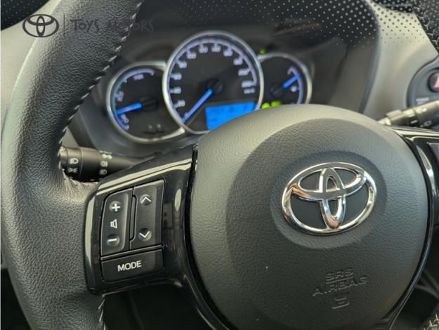 TOYOTA Yaris 1.5 Hybride 100h France business MY19   