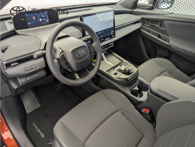 TOYOTA C-HR Design Grande Autonomie 77 kWh 224ch  C HR+ GRANDE AUTONOMIE DESIGNJANTES20 COURTOISIE