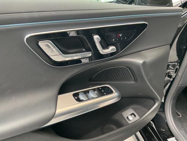 MERCEDES-BENZ E-Klasse E 220 d Limousine