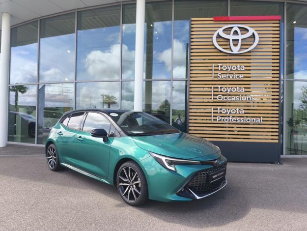 TOYOTA Corolla Hybride 2.0L 178 GR Sport  COROLLA 2.0L HYBRIDE GR SPORT MY25