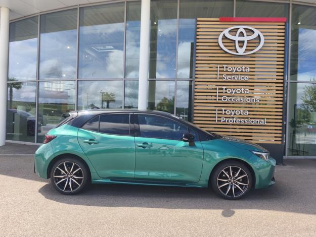 TOYOTA Corolla Hybride 2.0L 178 GR Sport  COROLLA 2.0L HYBRIDE GR SPORT MY25