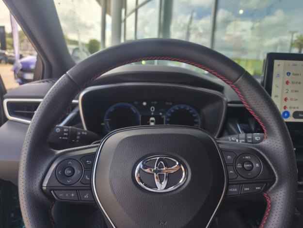 TOYOTA Corolla Hybride 2.0L 178 GR Sport  COROLLA 2.0L HYBRIDE GR SPORT MY25