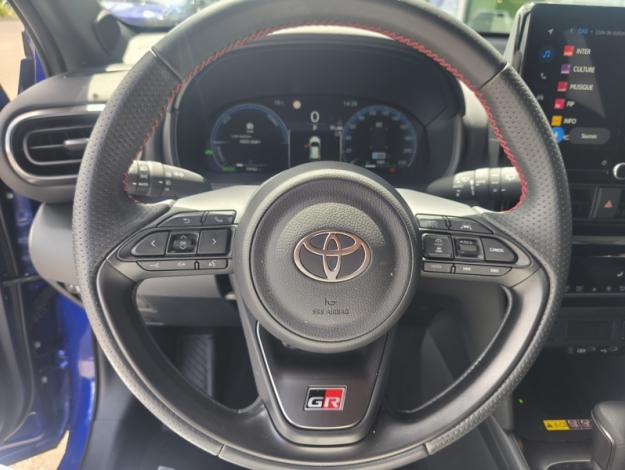 TOYOTA Yaris Cross Hybrid 2WD GR Sport  1.5 131 ch 