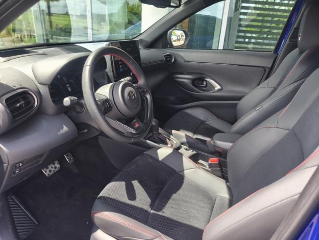 TOYOTA Yaris Cross Hybrid 2WD GR Sport  1.5 131 ch 