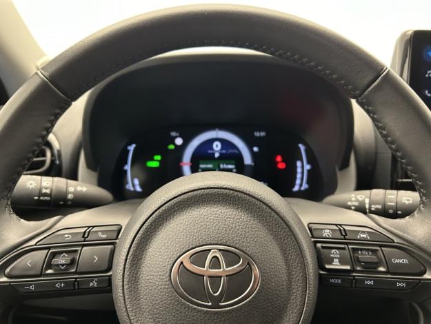 TOYOTA Yaris Hybrid Design  1.5 116 ch 