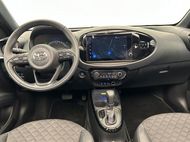 TOYOTA Aygo X Air Collection   