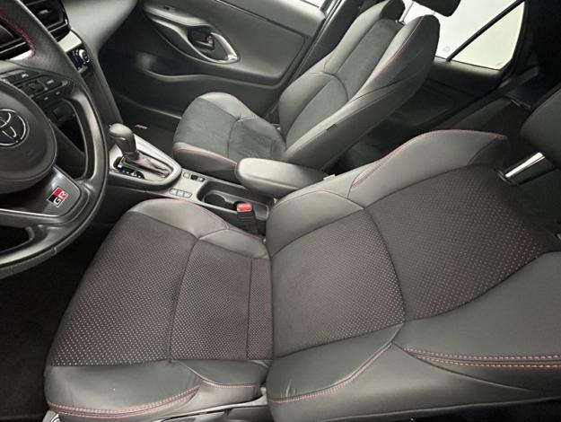 TOYOTA Yaris Cross Hybrid 2WD GR Sport  1.5 131 ch 