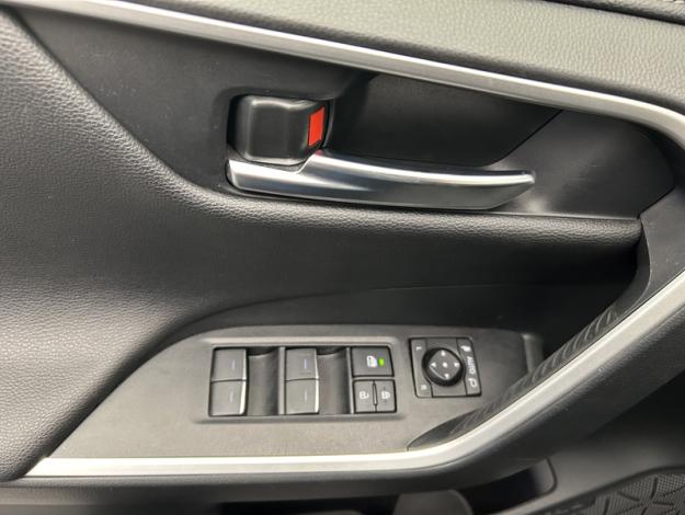 TOYOTA RAV4 2WD Dynamic business  