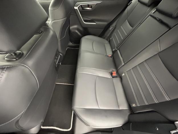 TOYOTA RAV4 2WD Dynamic business  