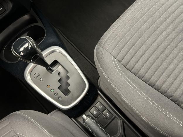 TOYOTA Yaris 1.5 VVT-I HYBRID Collection  