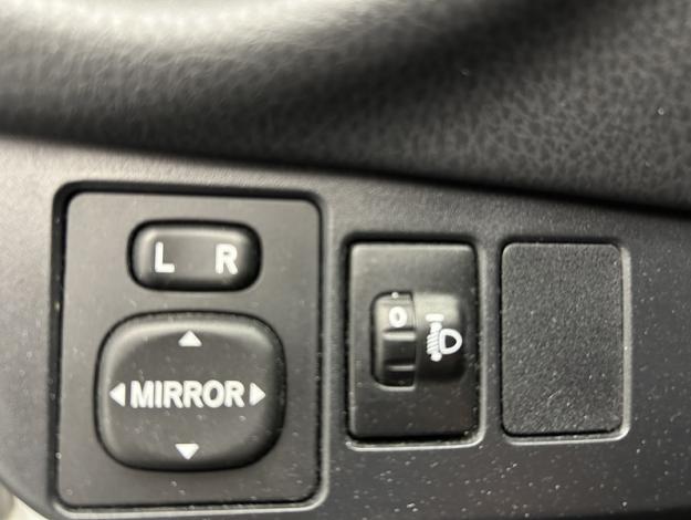 TOYOTA Yaris 1.5 VVT-I HYBRID Collection  