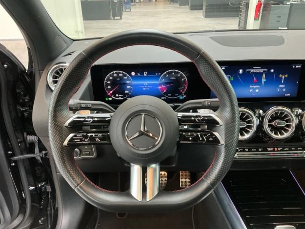 MERCEDES-BENZ GLA-Klasse GLA 180 Off-Roader