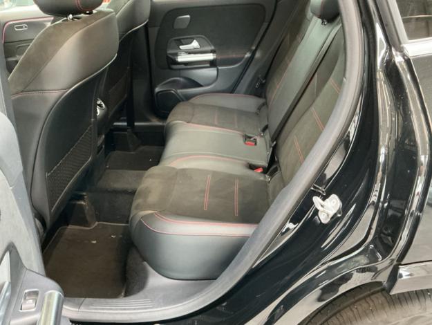 MERCEDES-BENZ GLA-Klasse GLA 180 Off-Roader