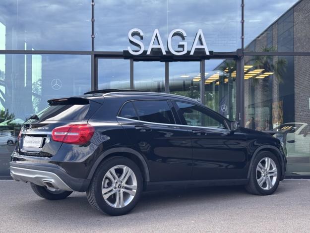 MERCEDES-BENZ GLA 220 CDI 4MATIC Sport Utility Vehicle  