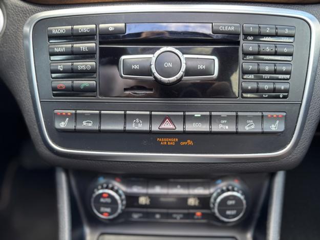 MERCEDES-BENZ GLA 220 CDI 4MATIC Sport Utility Vehicle  