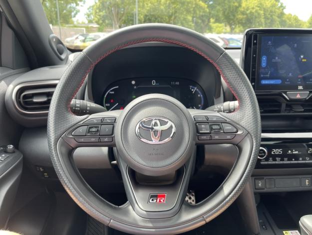 TOYOTA Yaris Cross 1.5 HYBRID 116H GR SPORT AUTO  