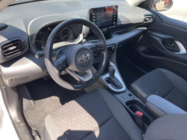 TOYOTA Yaris 116h Dynamic  