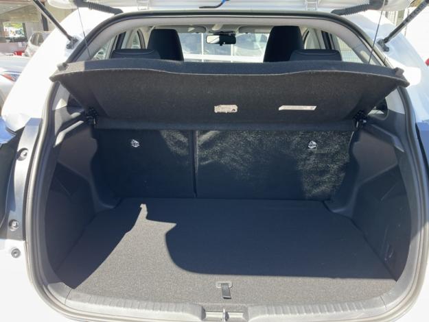TOYOTA Yaris 116h Dynamic  