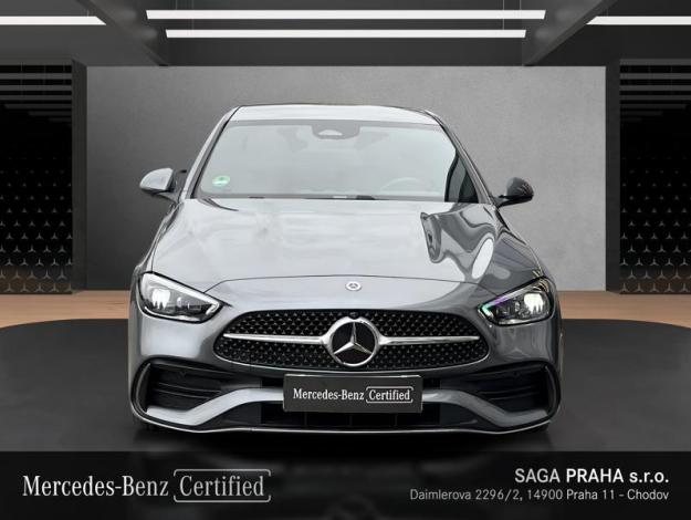 MERCEDES-BENZ C-Třída C 220 d 4MATIC AMG Edition (8/21)