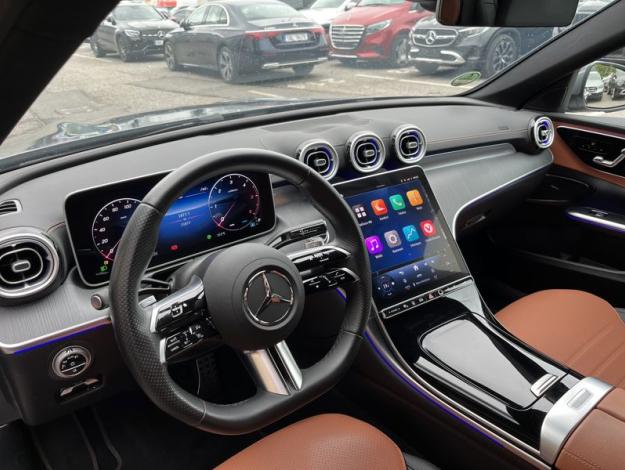 MERCEDES-BENZ C-Třída C 220 d 4MATIC AMG Edition (10/21)