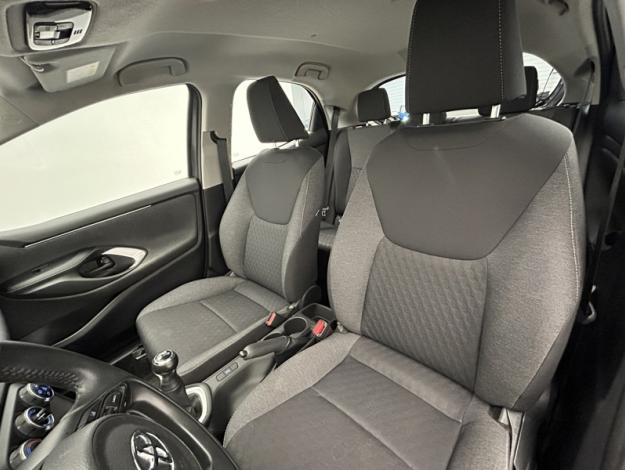TOYOTA Yaris 70 VVT-i Dynamic  