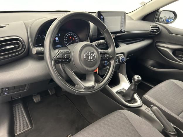 TOYOTA Yaris 70 VVT-i Dynamic  