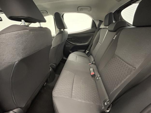 TOYOTA Yaris 70 VVT-i Dynamic  
