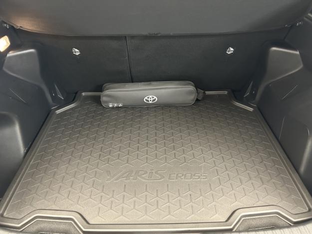 TOYOTA Yaris Cross 1.5 116H DESIGN   