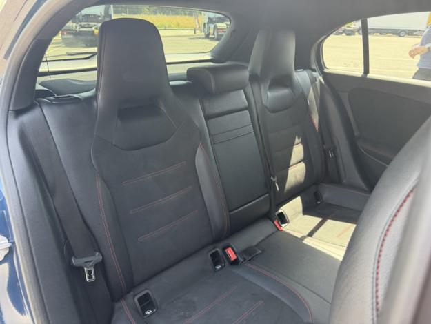 MERCEDES-BENZ Classe A 180 d AMG Line  