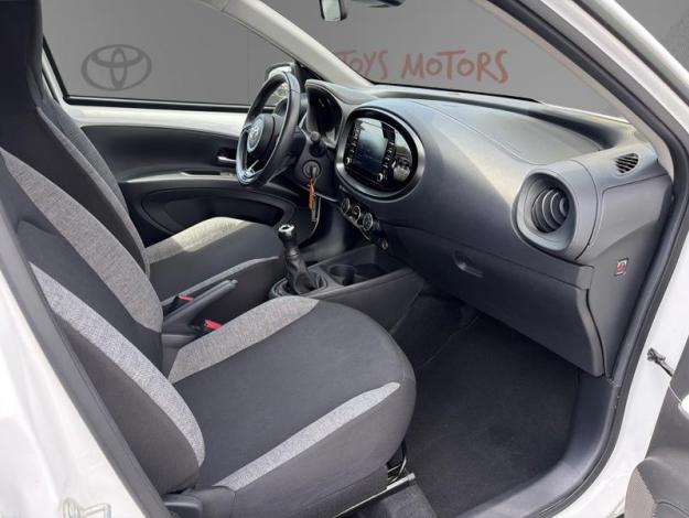 TOYOTA Aygo X 1.0 VVT-i 72 Active Business  
