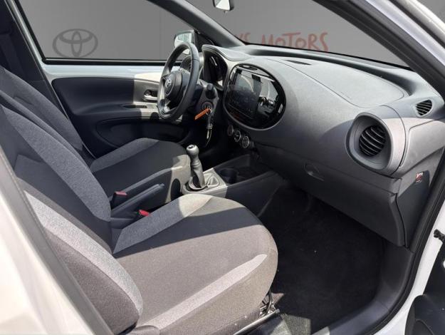 TOYOTA Aygo X 1.0 VVT-i 72 Dynamic  