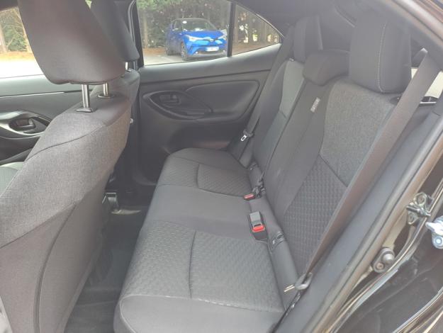 TOYOTA Yaris Cross 1.5 HYBRID 130H DESIGN AUTO  YARIS CROSS 130H 2WD DESIGNPACKCARGO MY26