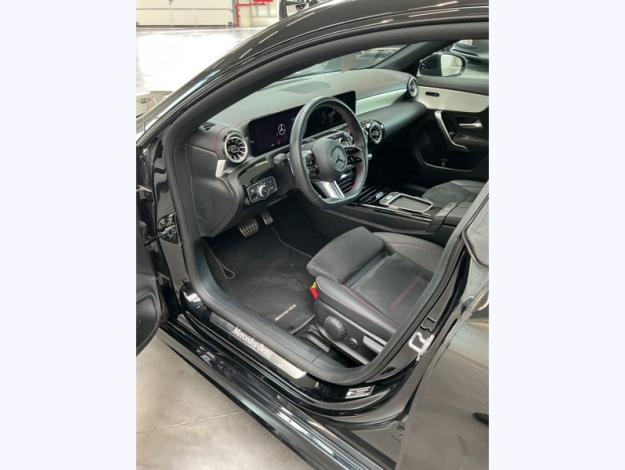 MERCEDES-BENZ CLA-Klasse CLA 200 Coupé