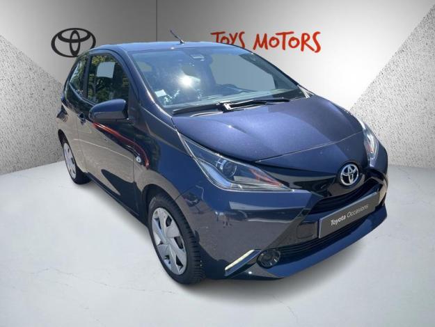 TOYOTA Aygo 69 x-play  