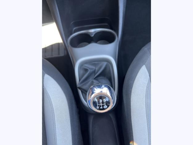 TOYOTA Aygo 69 x-play  