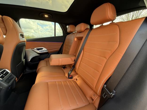 MERCEDES-BENZ GLC SUV   GLC 400 4M avec technologie EQ AMG Line